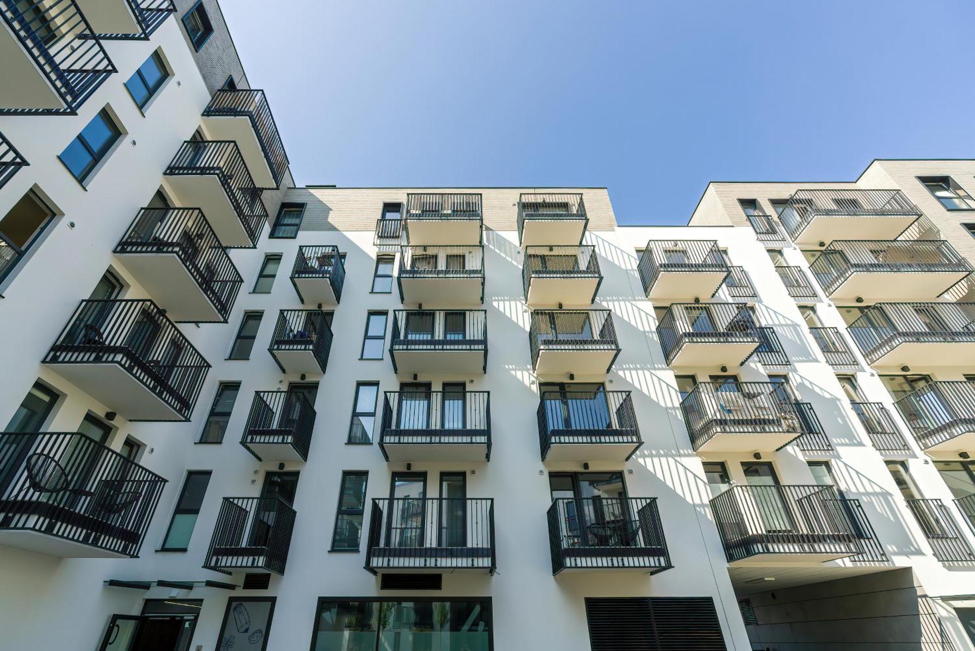 Stylish & Comfy Garbary Apartments With Parking By Noclegi Renters Poznań Exterior foto